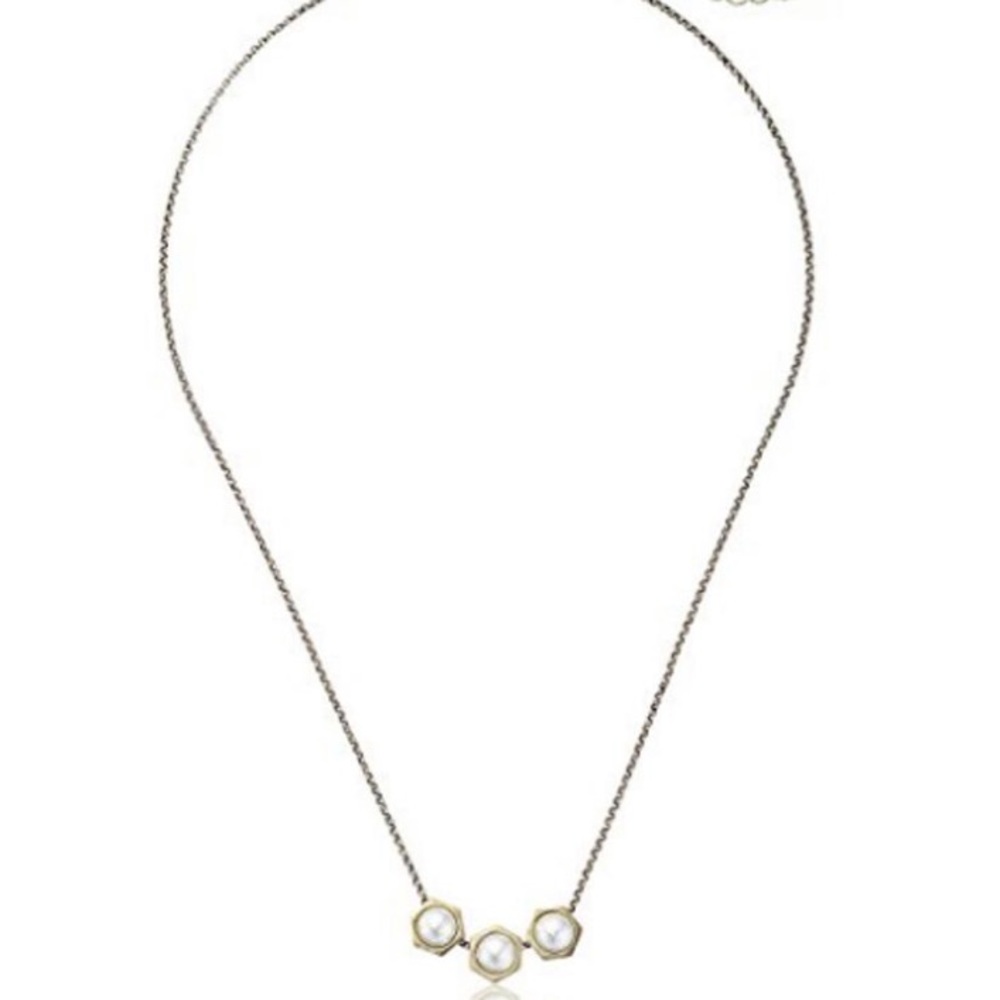 cc skye // gold three pearl dainty necklace